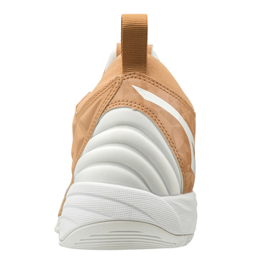 Mizuno Wave Momentum Step on Mars