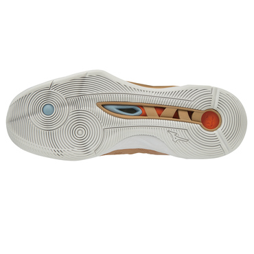 Mizuno Wave Momentum Step on Mars